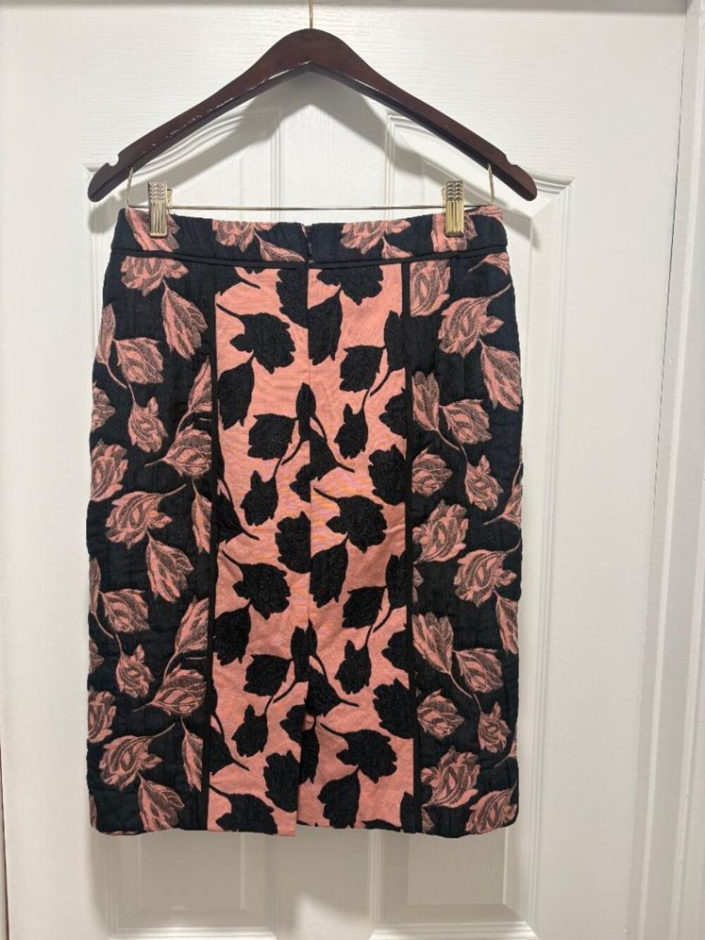 Ann Taylor pink/navy blue skirt size 2 - Picture 2 of 4